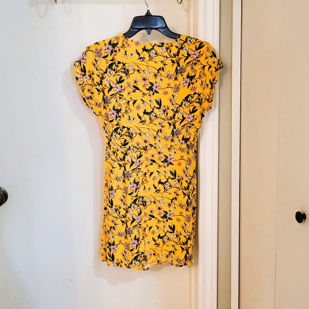 Vero Moda floral summer mini dress - Picture 2 of 6